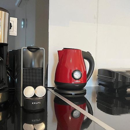 Pentelis Cozy Apt In Paleo Faliro Athen Eksteriør bilde